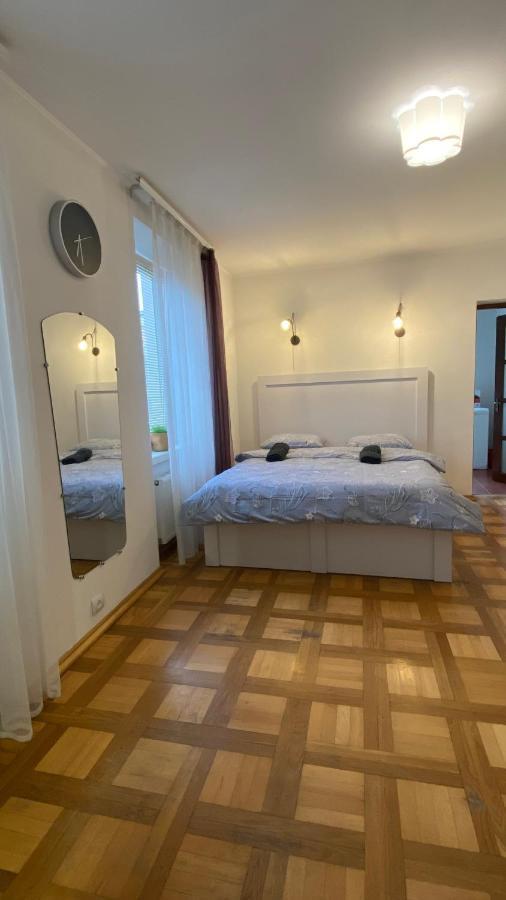 Gavrishkevicha Apartments Львів Екстер'єр фото